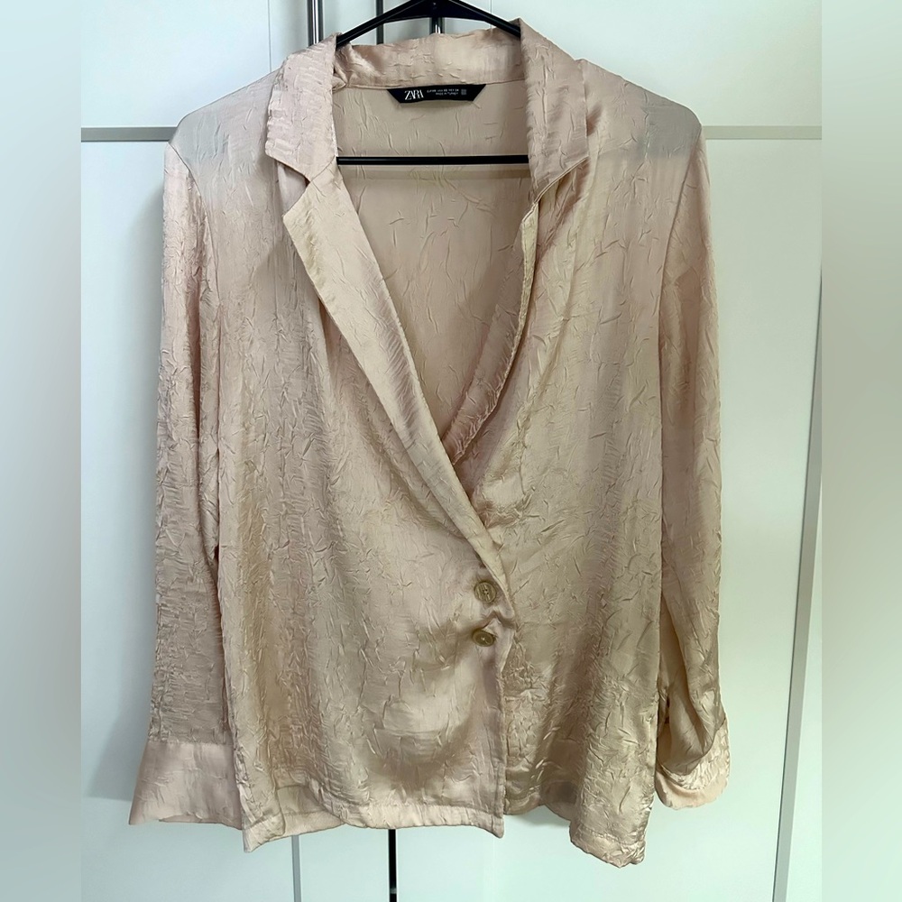 Zara Light Blush Textured Satin-Look Oversized Blazer Blouse